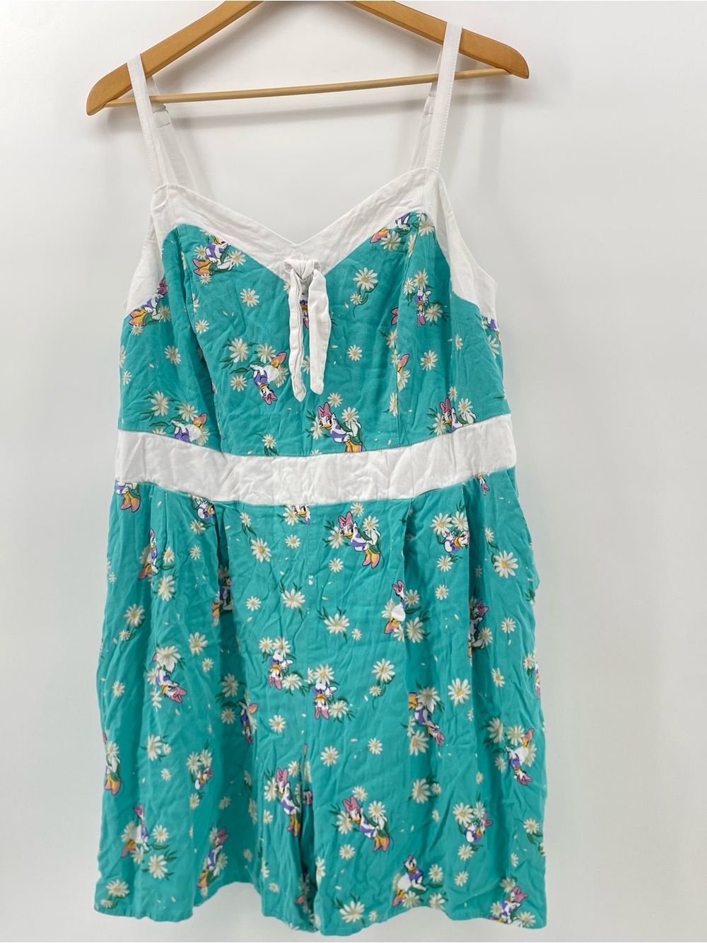 Disney Daisy Duck Torrid plus size 2 Teal Floral Romper